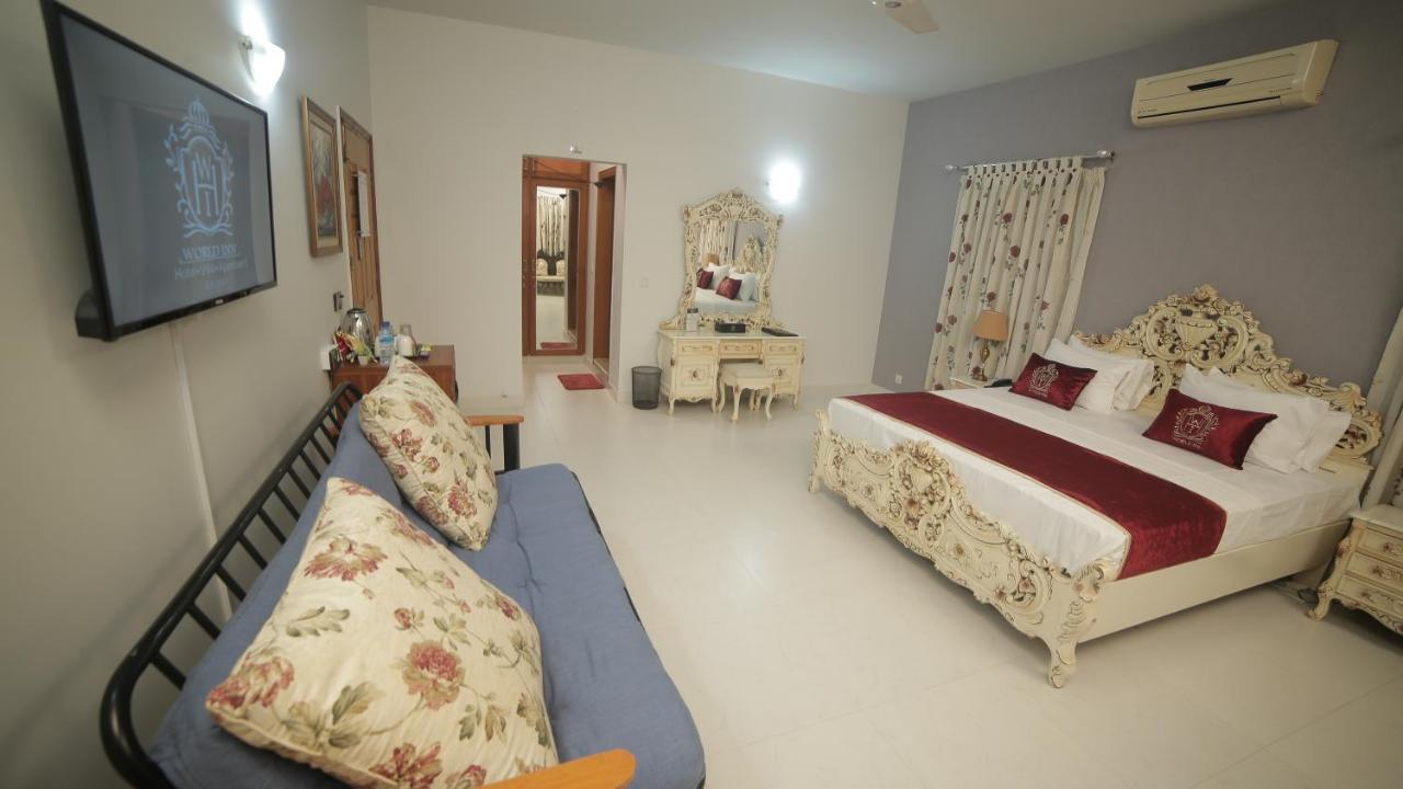 Four Squares Karachi Bed & Breakfast Exterior foto