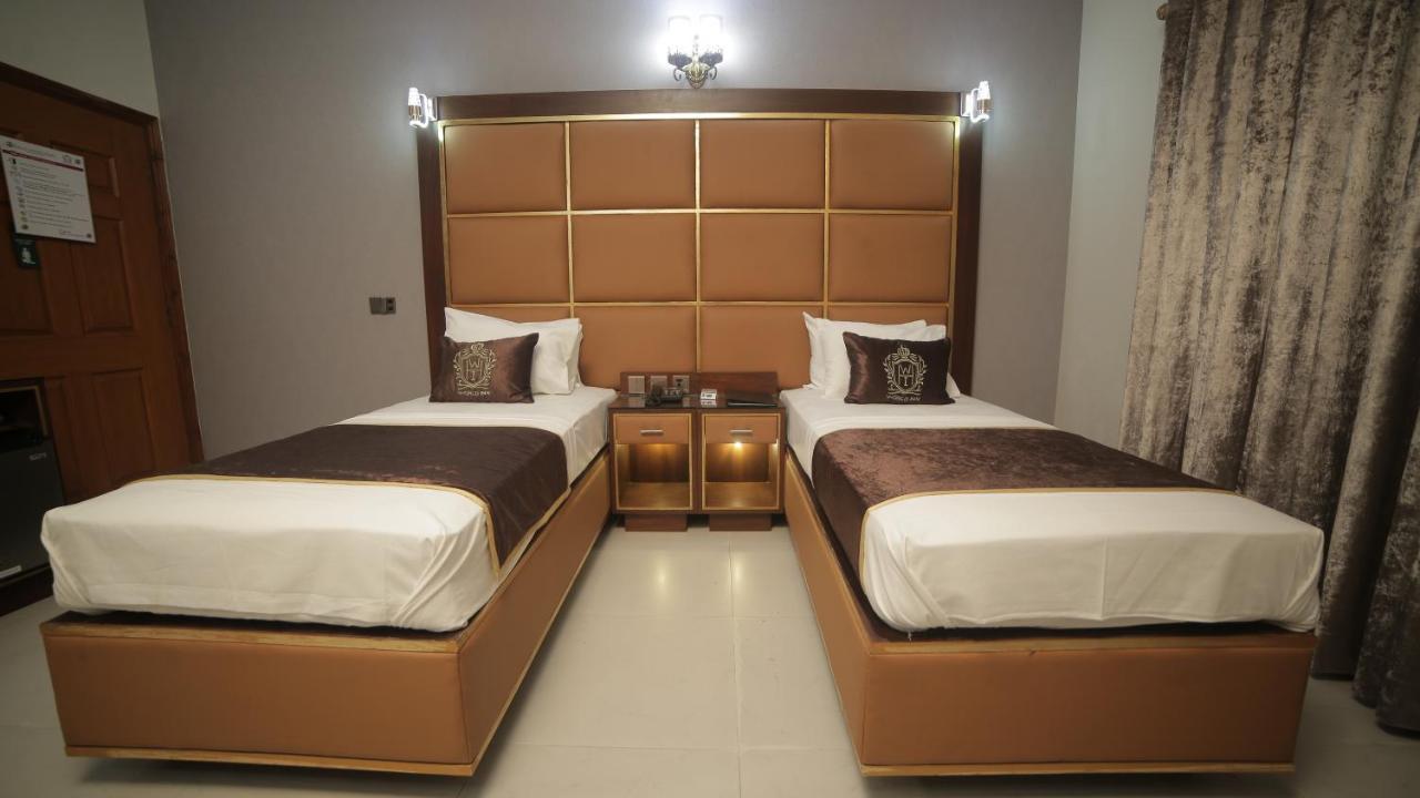 Four Squares Karachi Bed & Breakfast Exterior foto